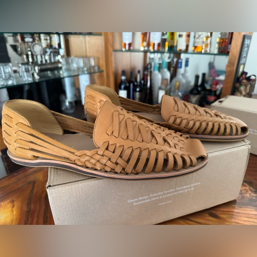 Nisolo Men's Huarache Sandal NWT Saddle Brown leather Size 12.5 - Picture 9 of 9